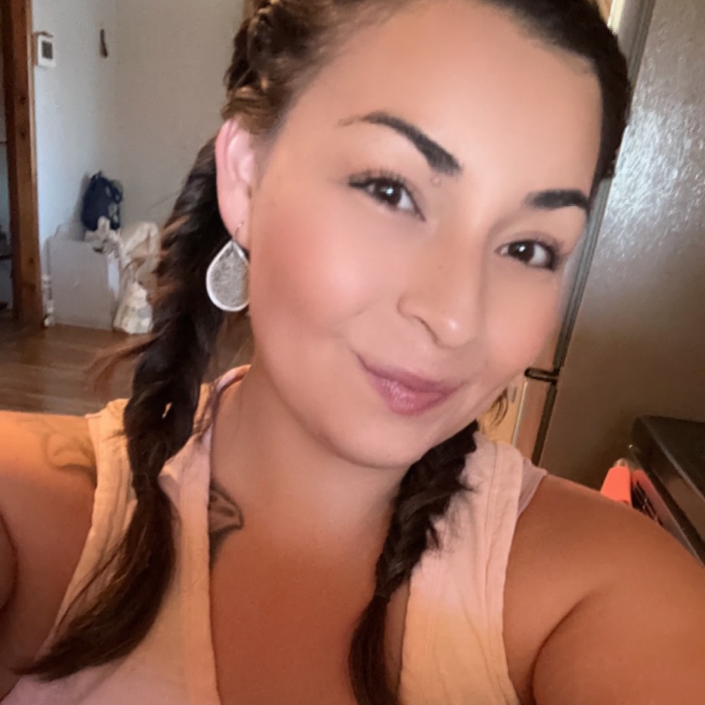 Meet your Posher, Mercedes